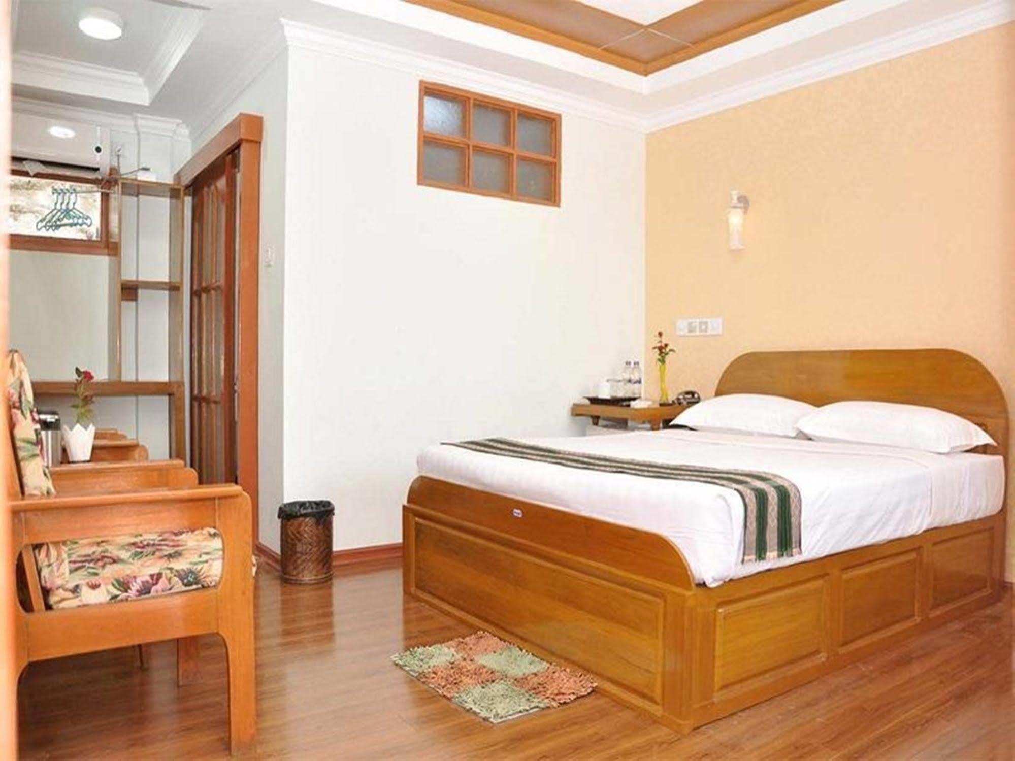 Green Land Motel Баган Екстериор снимка